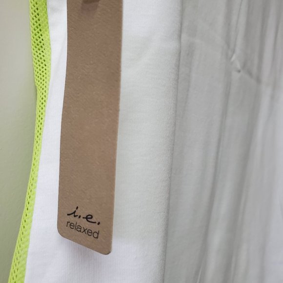 ie RELAXED TWO PIECE JOG SET - Picture 11 of 11